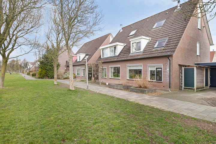 Foto 2 van Rozemarijn 17