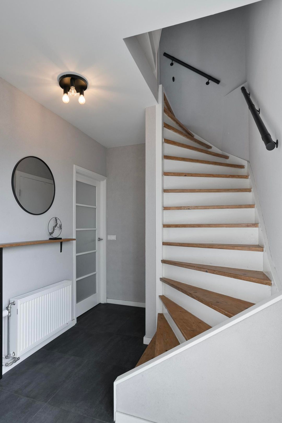 Foto 8 van Oudlandsestraat 25