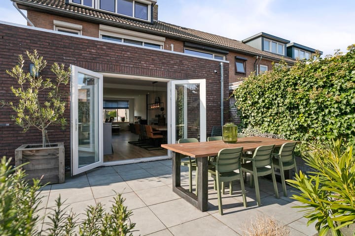 Foto 44 van Oudlandsestraat 25