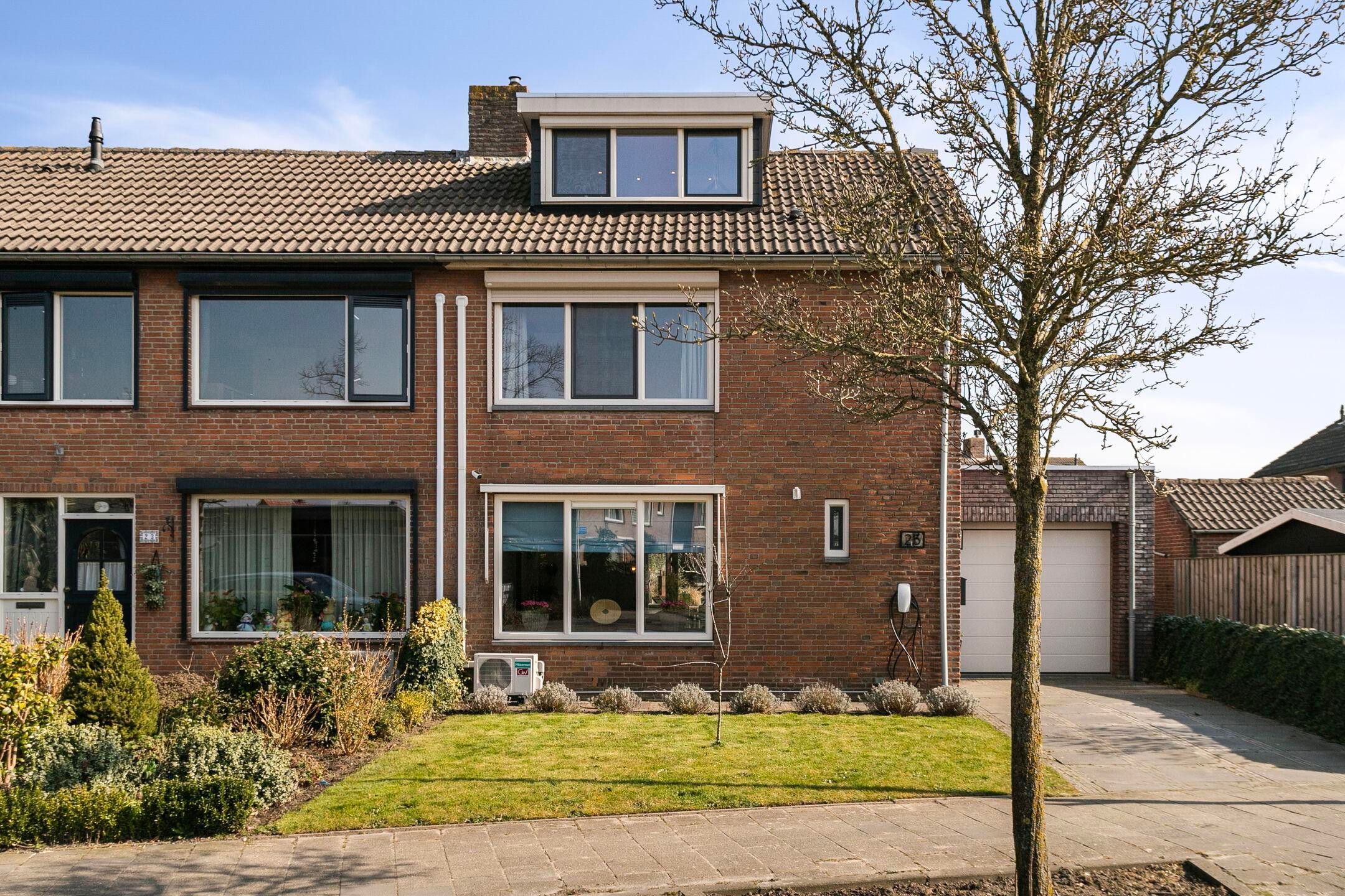 Foto 3 van Oudlandsestraat 25