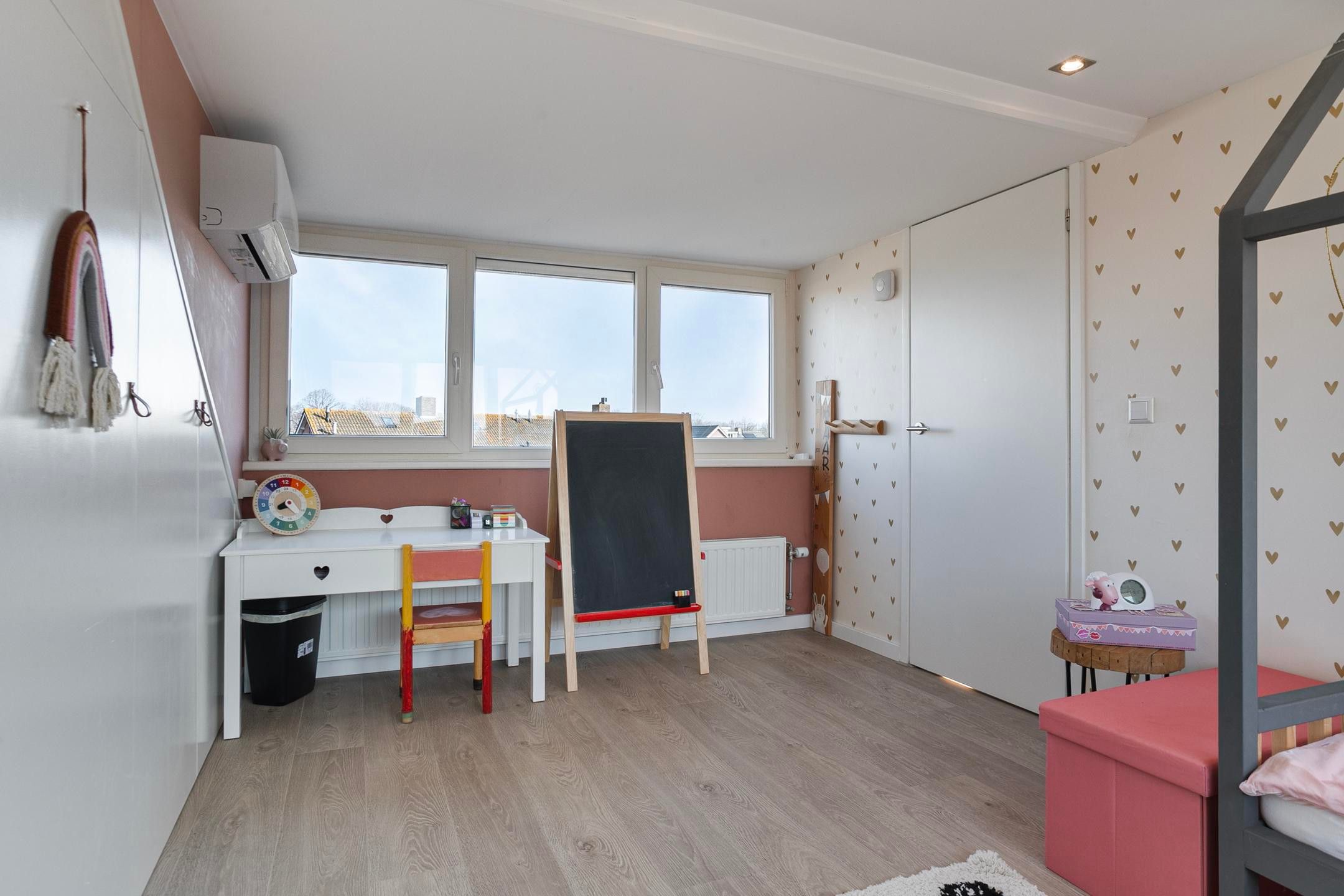 Foto 42 van Oudlandsestraat 25