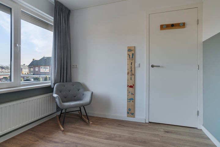 Foto 33 van Oudlandsestraat 25