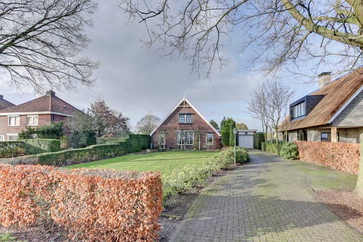 Koopwoningen - huizen te koop in [Funda]
