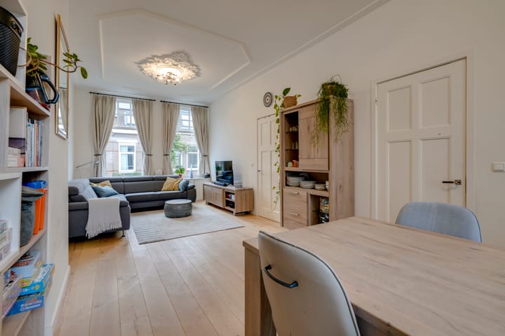 Foto 8 van Van Leeuwenhoeckstraat 4-BS