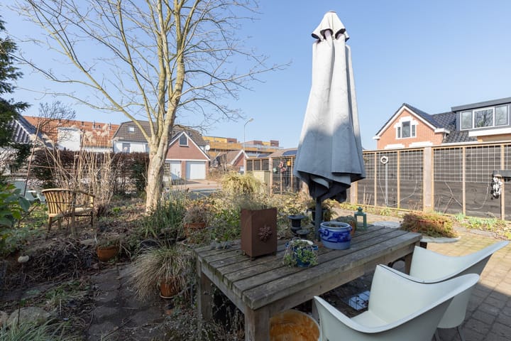 Photo 15 of Hoofdweg 176