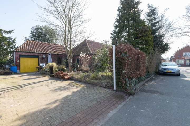 Photo 19 of Hoofdweg 176