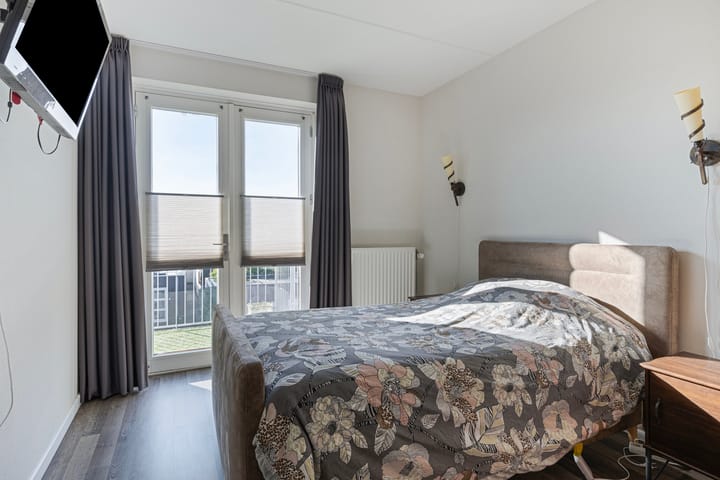 Foto 13 van Hertog Jan II Laan 2-08