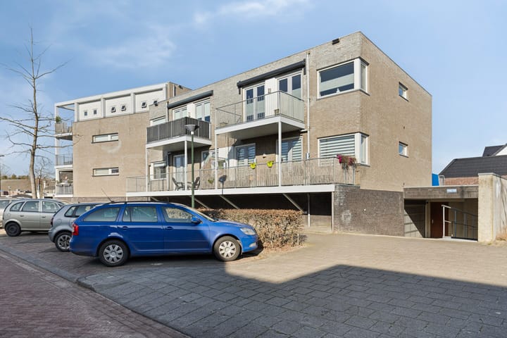 Foto 27 van Hertog Jan II Laan 2-08