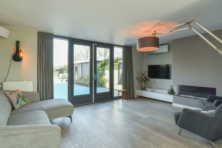 Foto 2 van Mooieweg 25-A