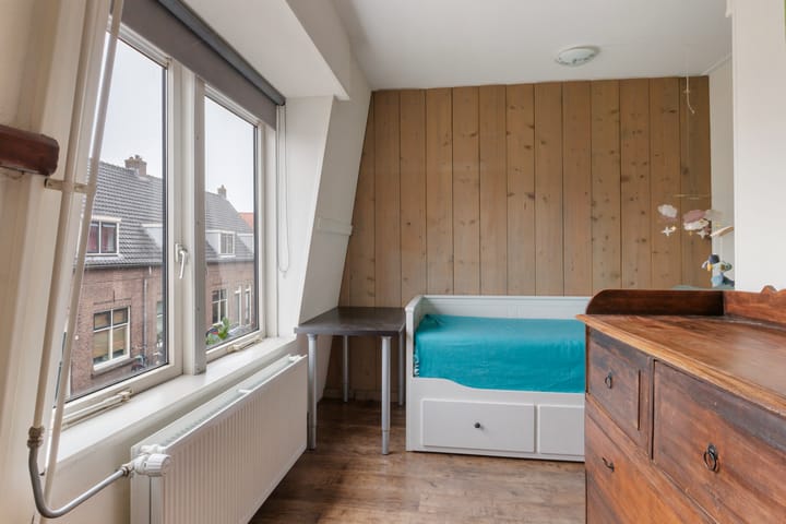 Foto 32 van Mr. D.J. van Heusdestraat 2