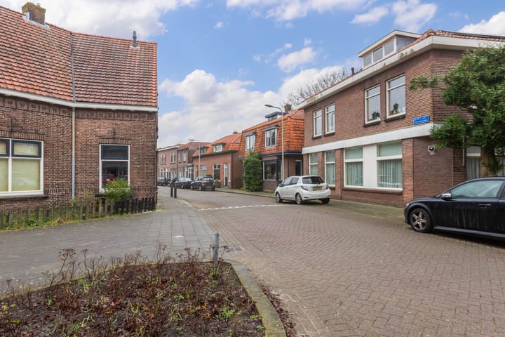 Foto 39 van Mr. D.J. van Heusdestraat 2