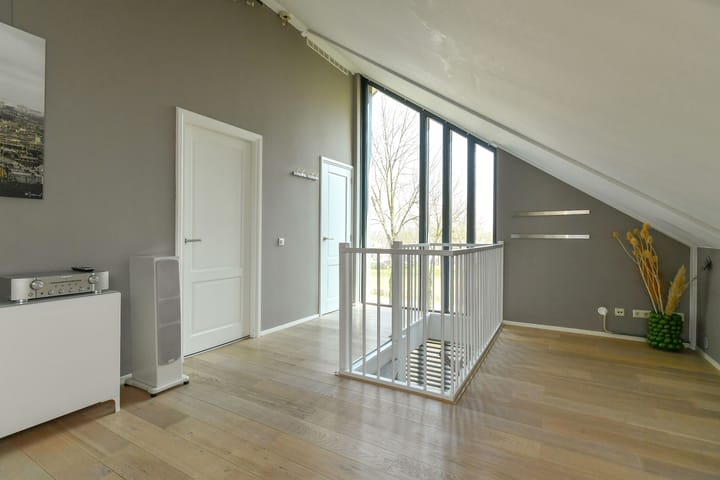 Foto 32 van Mooieweg 25-A