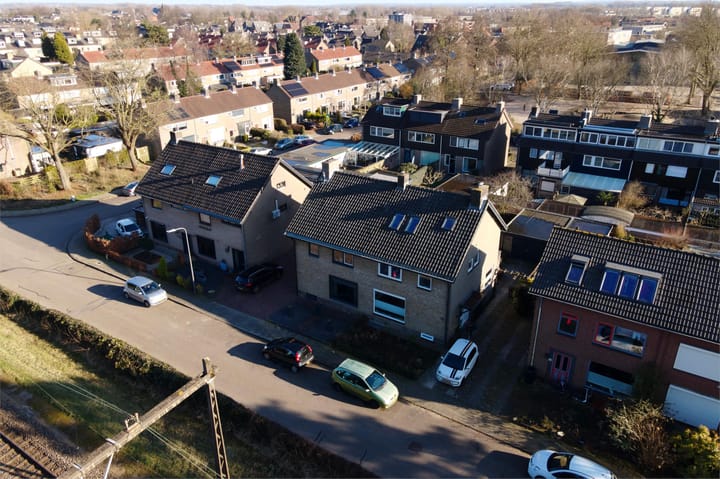 Foto 44 van Parallelweg 72