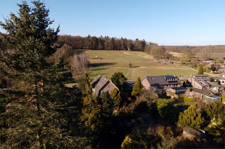 Foto 45 van Parallelweg 72