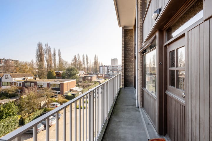 Foto 6 van van der Waalsstraat 129