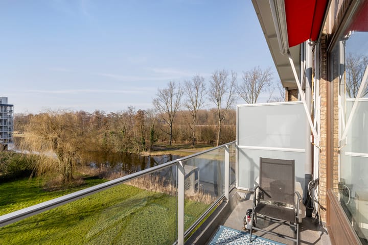 Foto 11 van van der Waalsstraat 129