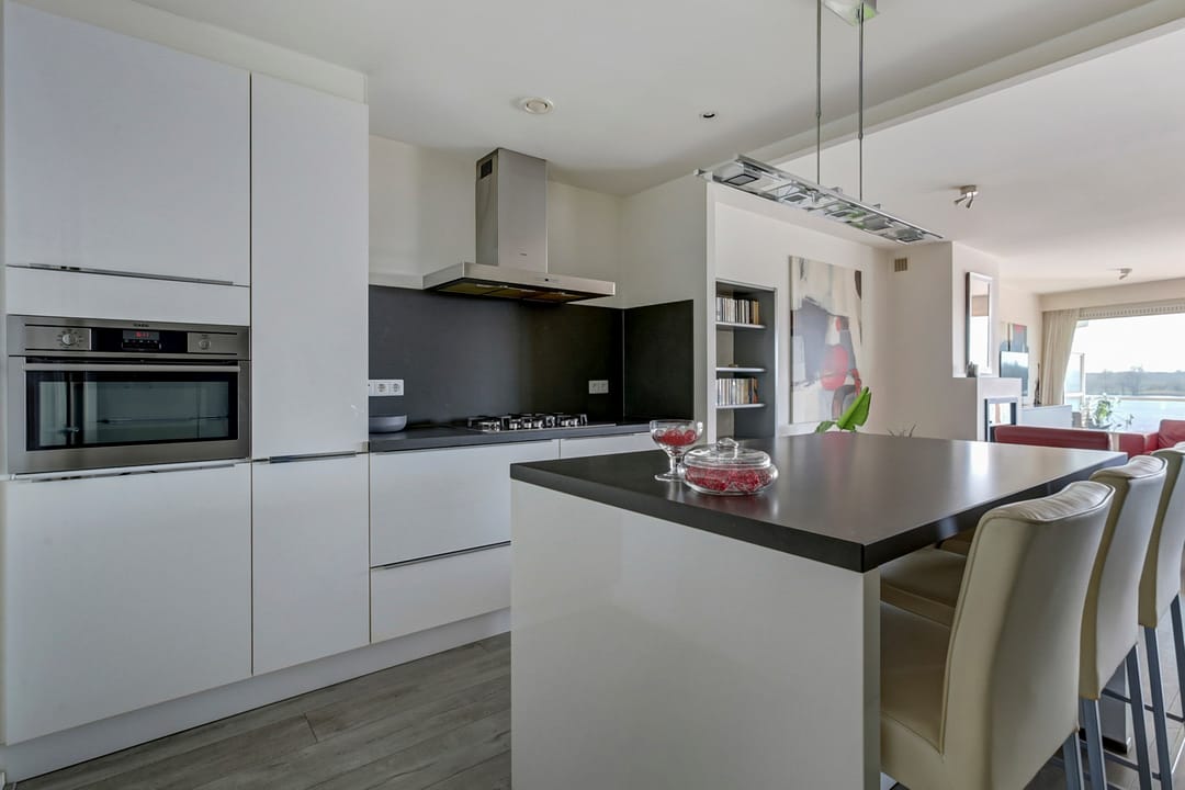 Foto 7 van Straatweg 216-C