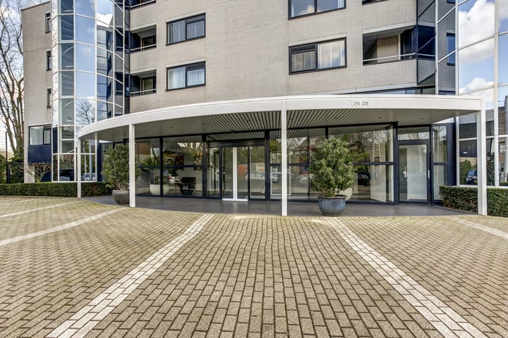 Foto 19 van Straatweg 216-C