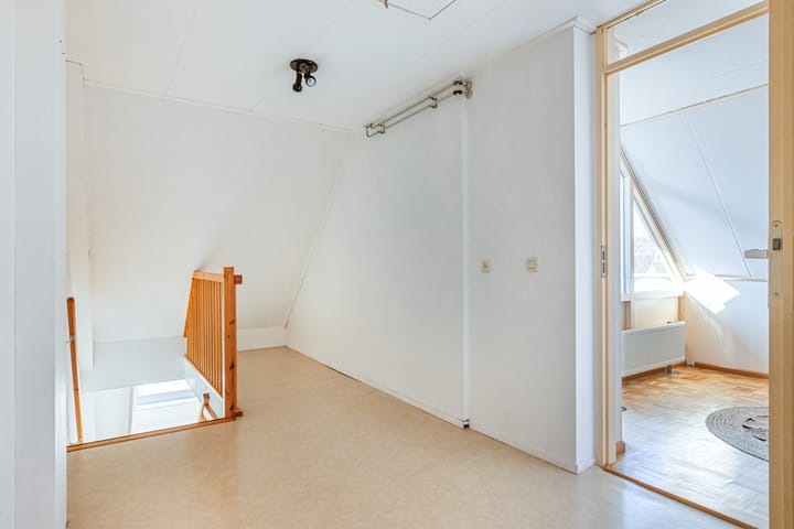 Foto 36 van Haarmos 5