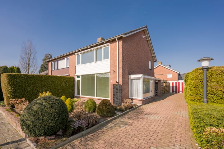 Foto 2 van Koolmeeslaan 10