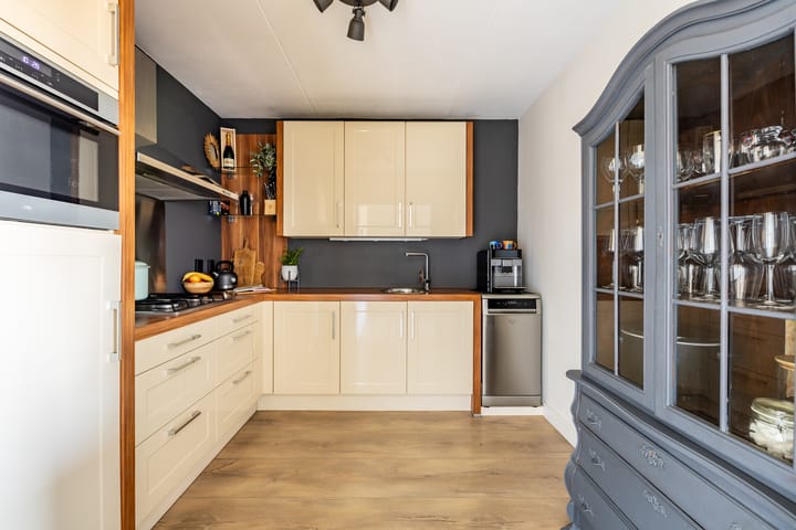 Foto 21 van Burgemeester D. Kooimanweg 809