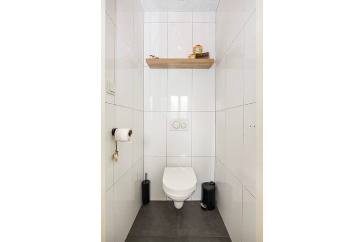 Foto 5 van Meidoornplein 9