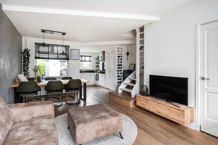 Foto 9 van Meidoornplein 9