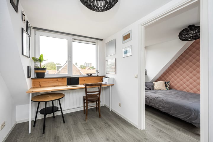 Foto 25 van Meidoornplein 9