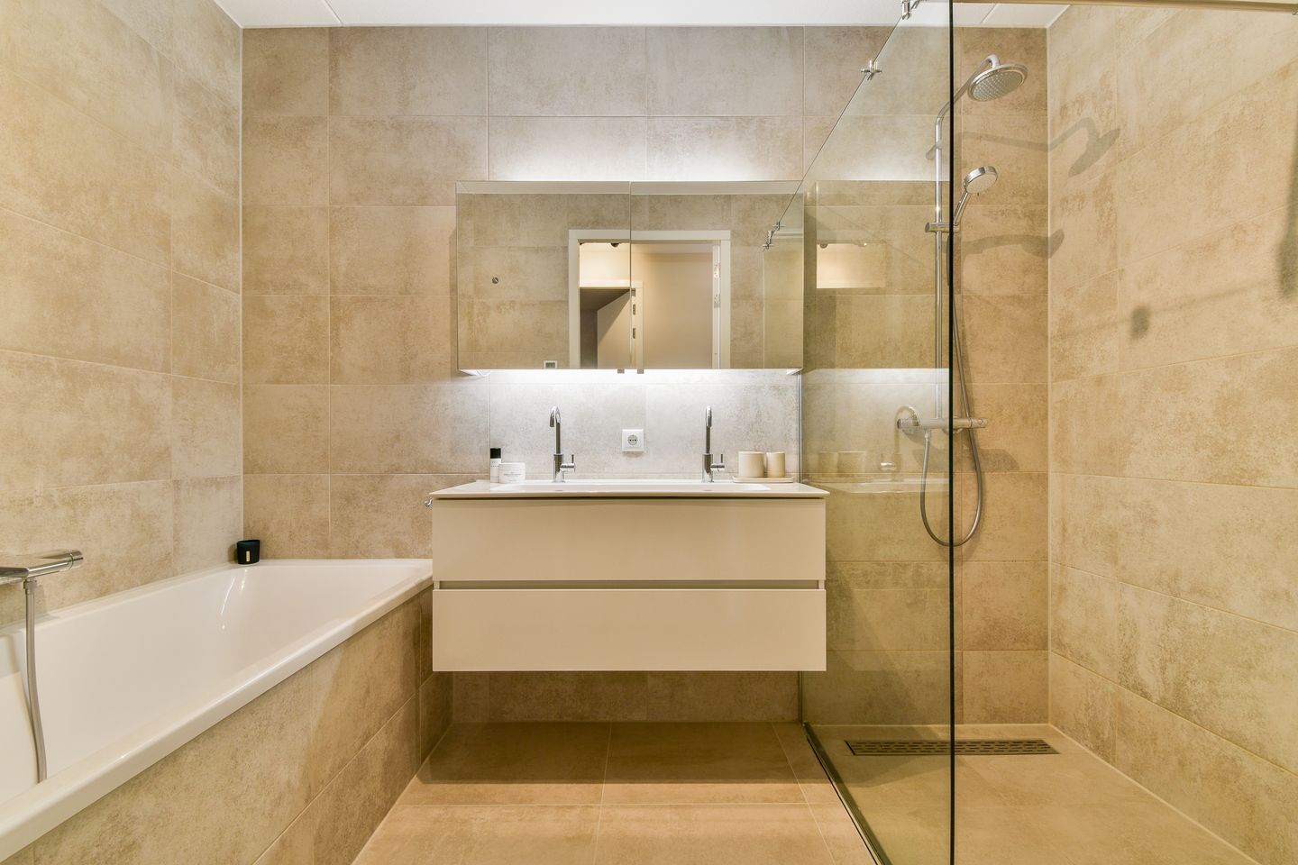 Foto 20 van Brede Hilledijk 744