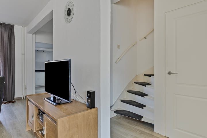 Foto 7 van Una-Corda 37