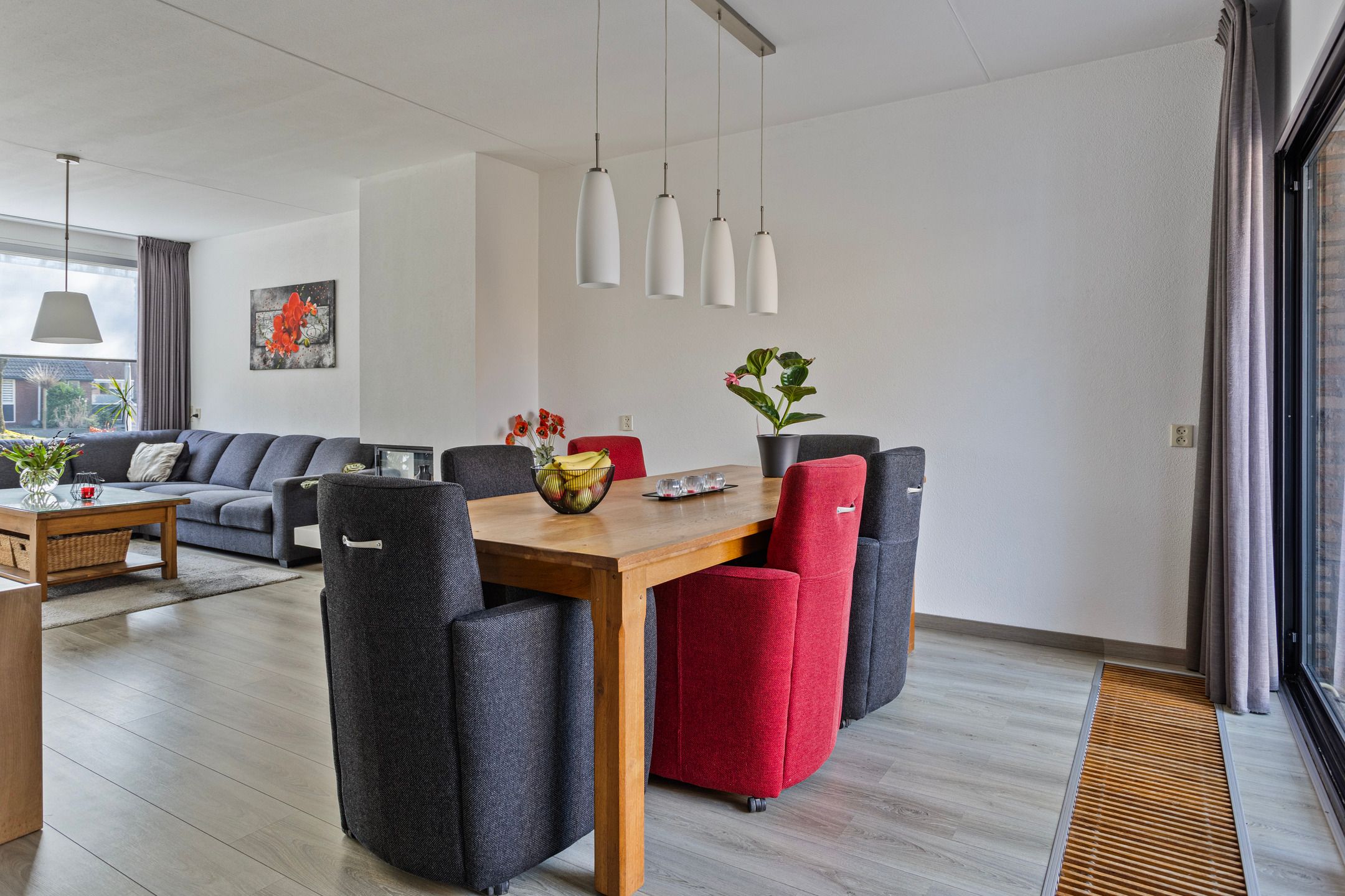 Photo 9 of Una-Corda 37