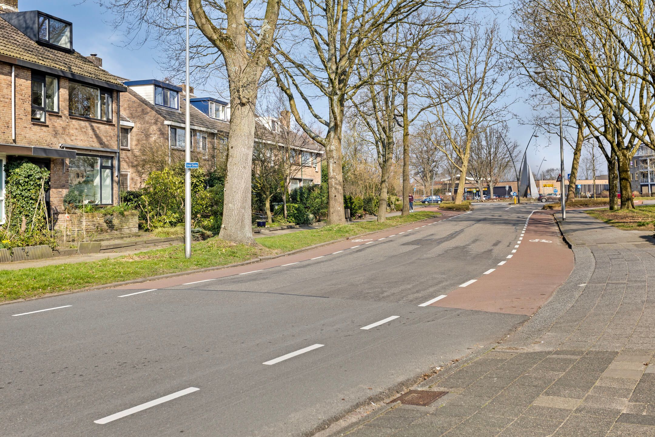 Photo 42 of Una-Corda 37