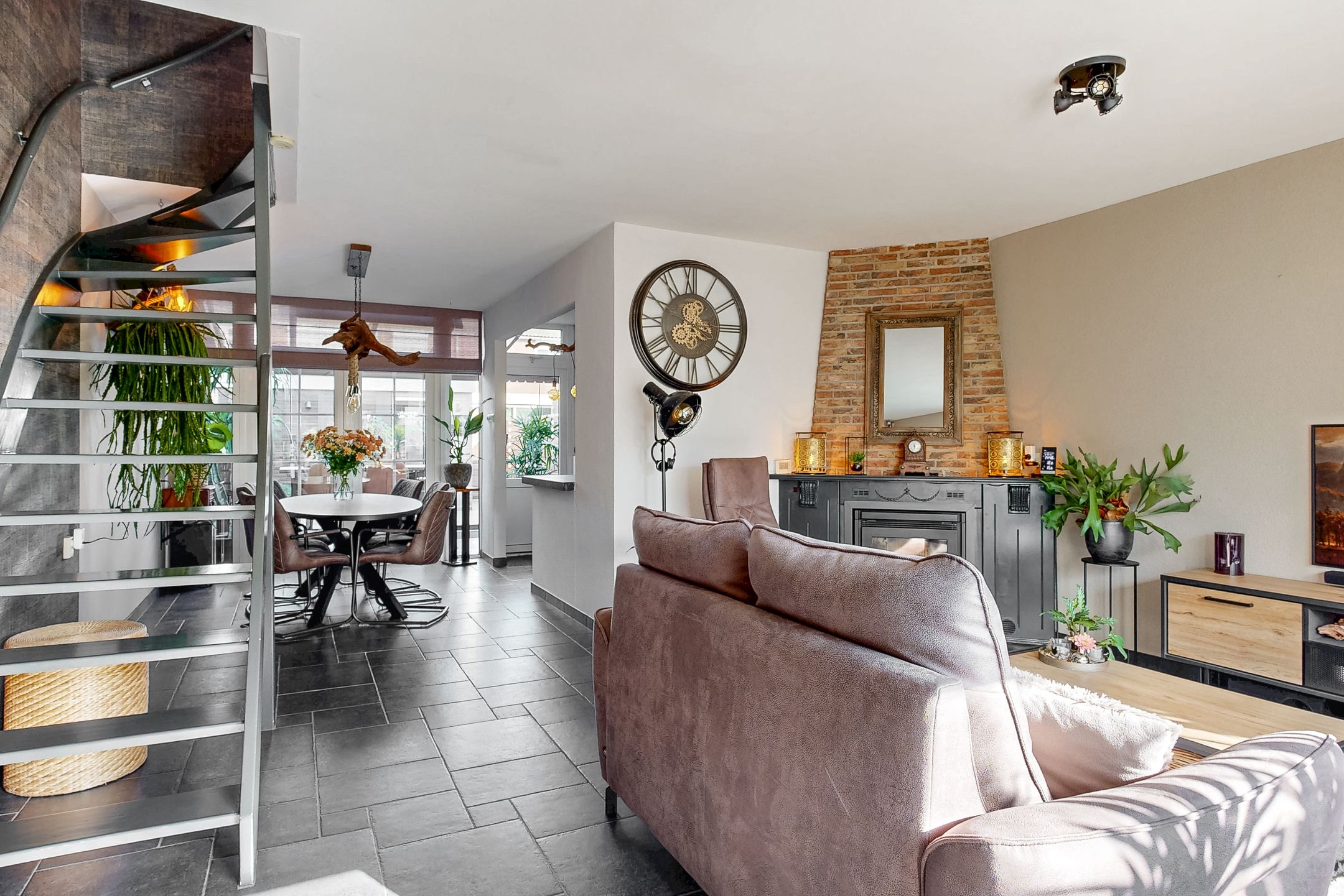 Foto 12 van Tuindersweg 95