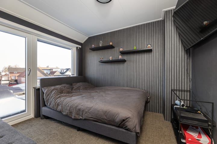 Foto 18 van Azaleastraat 19