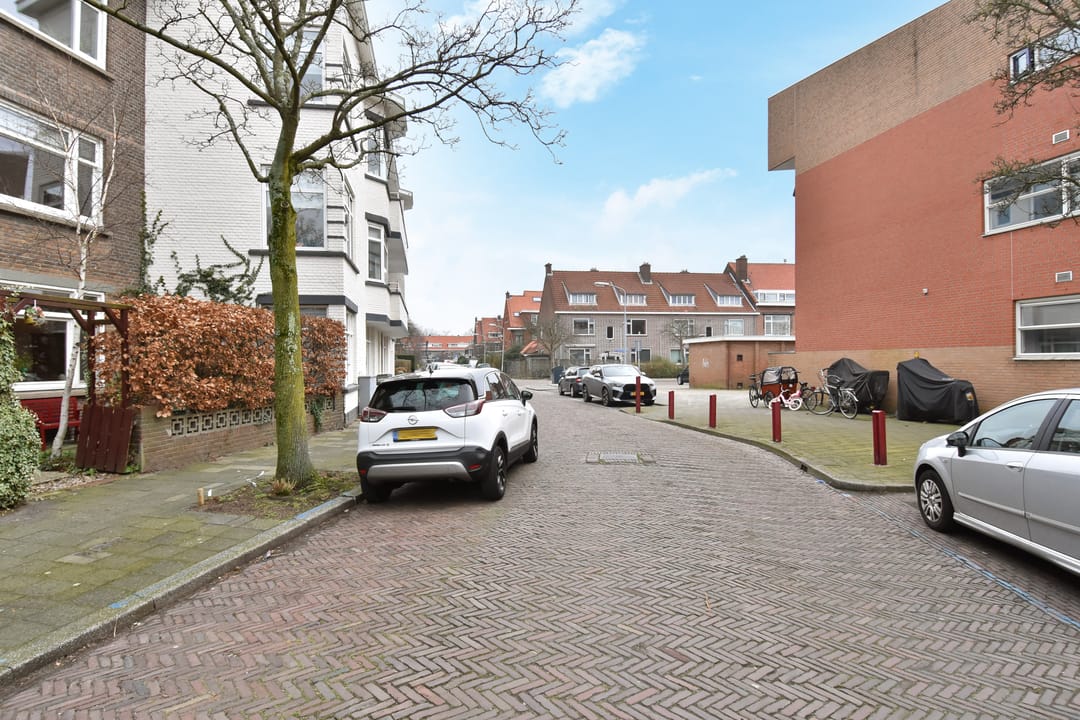 Foto 38 van van Beijerenstraat 10