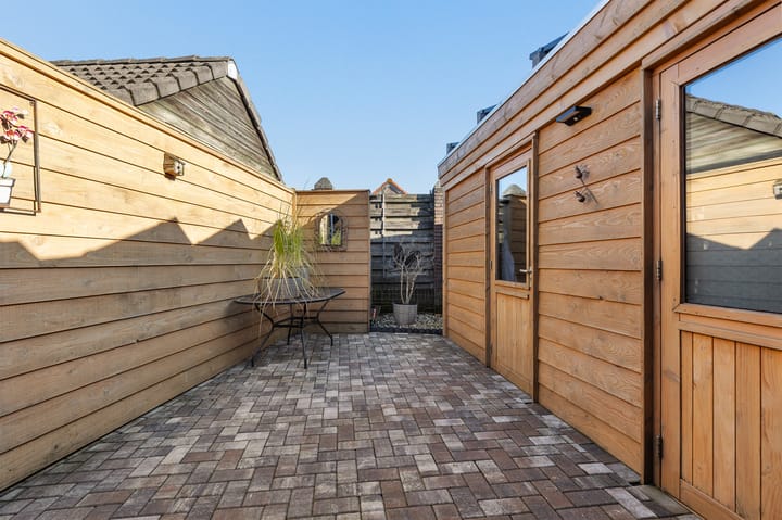 Foto 24 van Azaleastraat 19