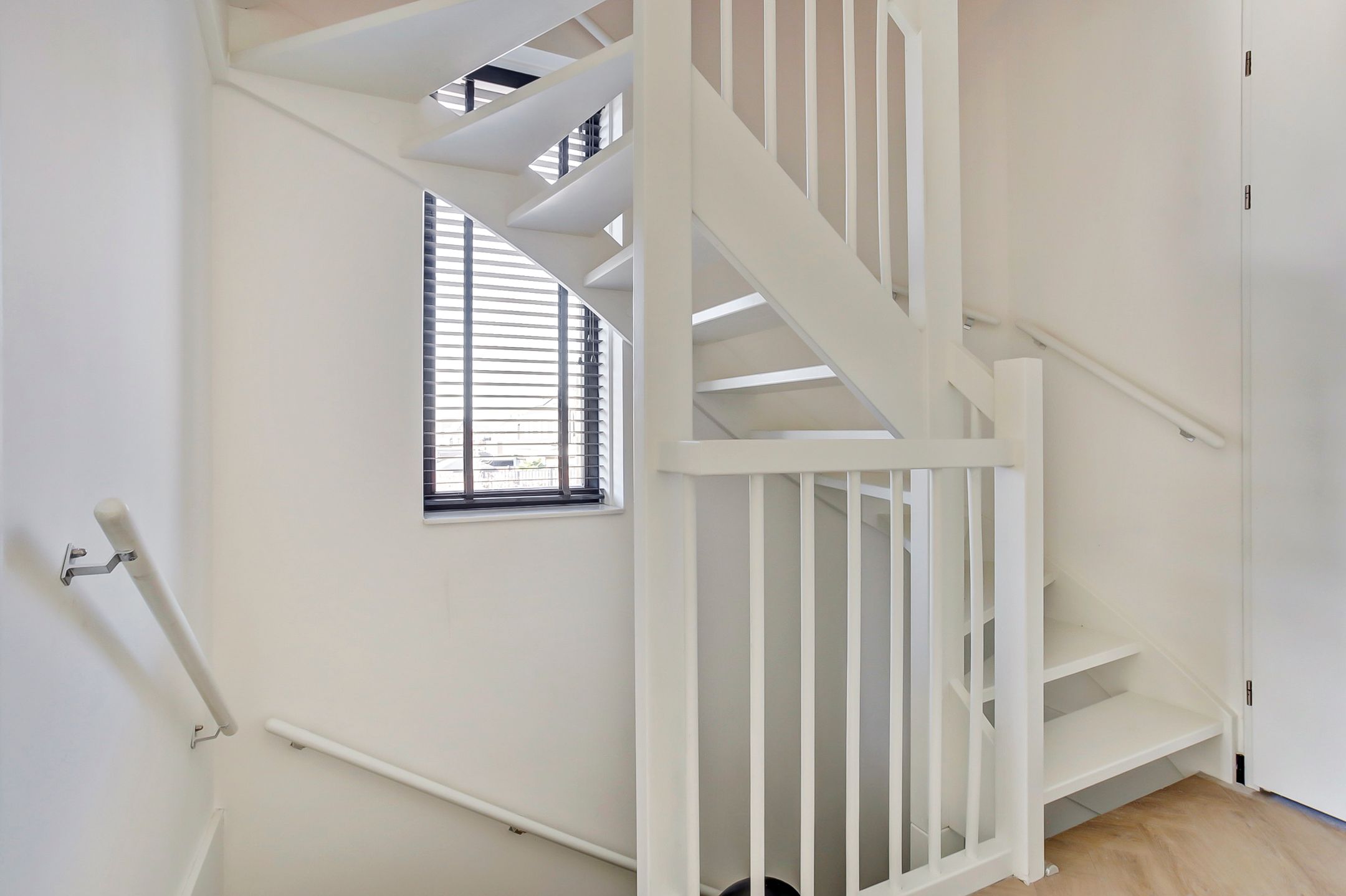 Foto 15 van Grolle 30