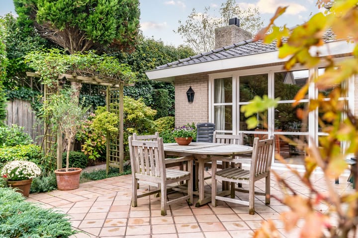 Foto 33 van Laurentiusweer 18