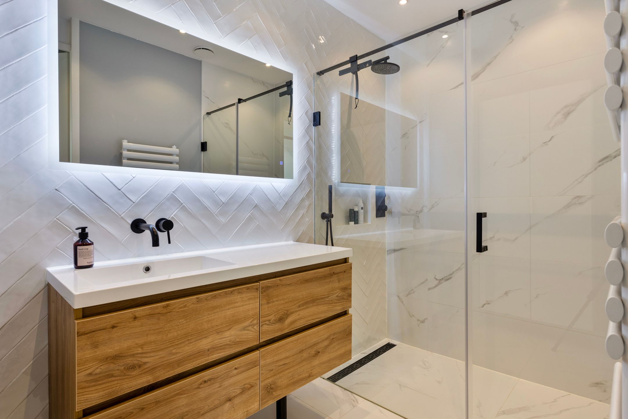 Photo 3 of Postjesweg 138-P