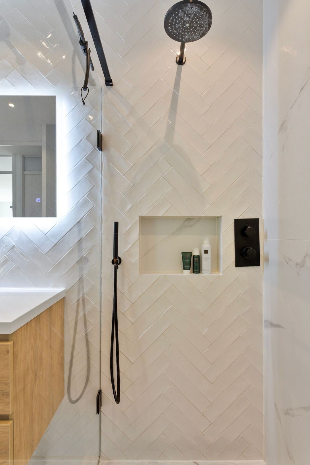 Photo 17 of Postjesweg 138-P