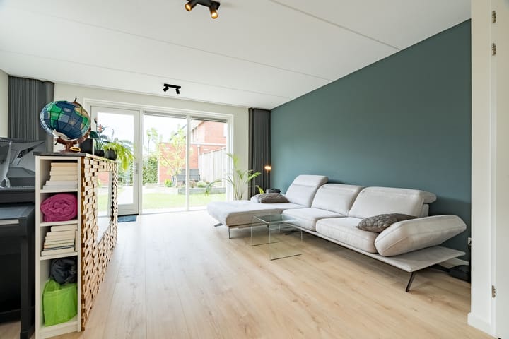 Foto 7 van Van de Weerdstraat 40