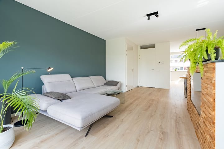 Foto 10 van Van de Weerdstraat 40