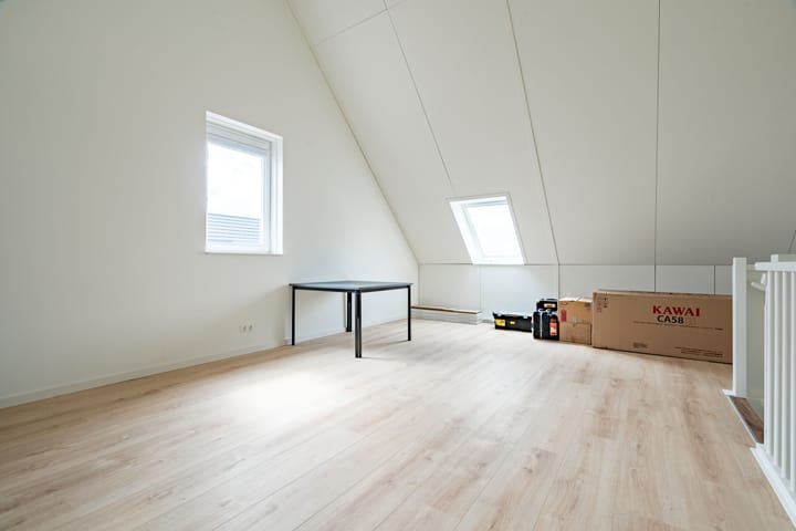 Foto 25 van Van de Weerdstraat 40