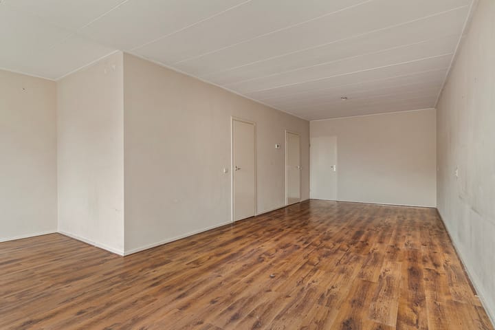 Photo 10 of Vierambachtsstraat 35-B01