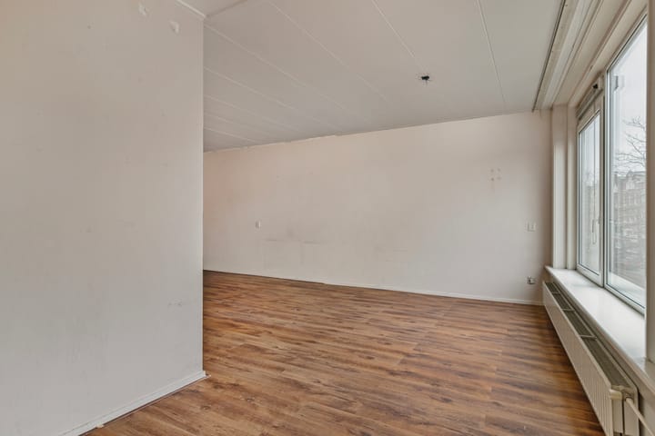 Photo 11 of Vierambachtsstraat 35-B01