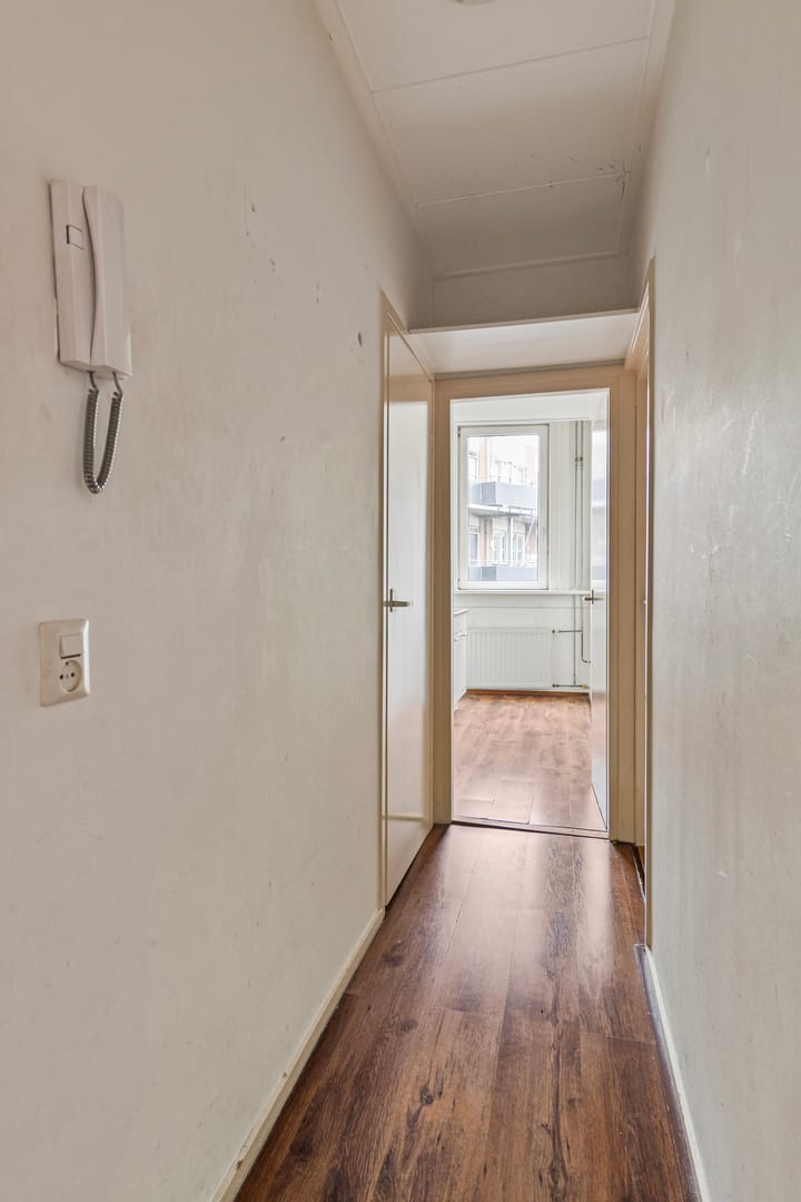 Photo 23 of Vierambachtsstraat 35-B01