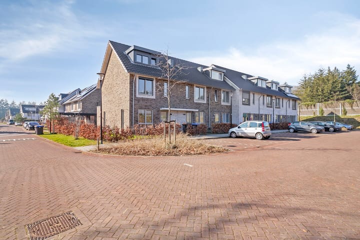 Foto 1 van Wijnmalenlaan 25