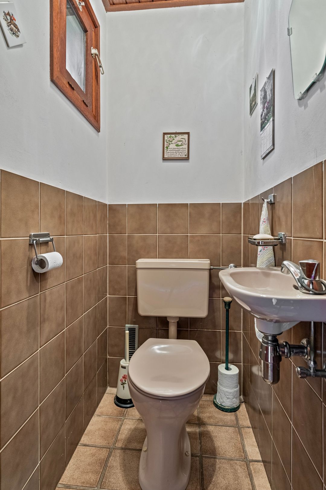 Foto 16 van 2e Colonjes 10