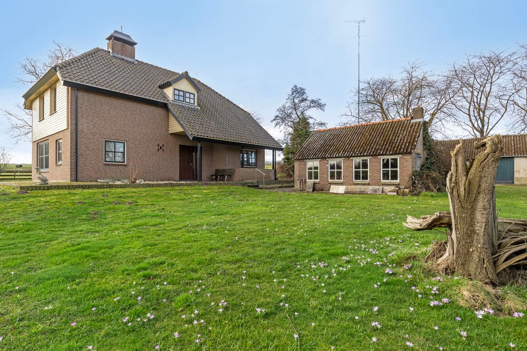 Foto 43 van 2e Colonjes 10