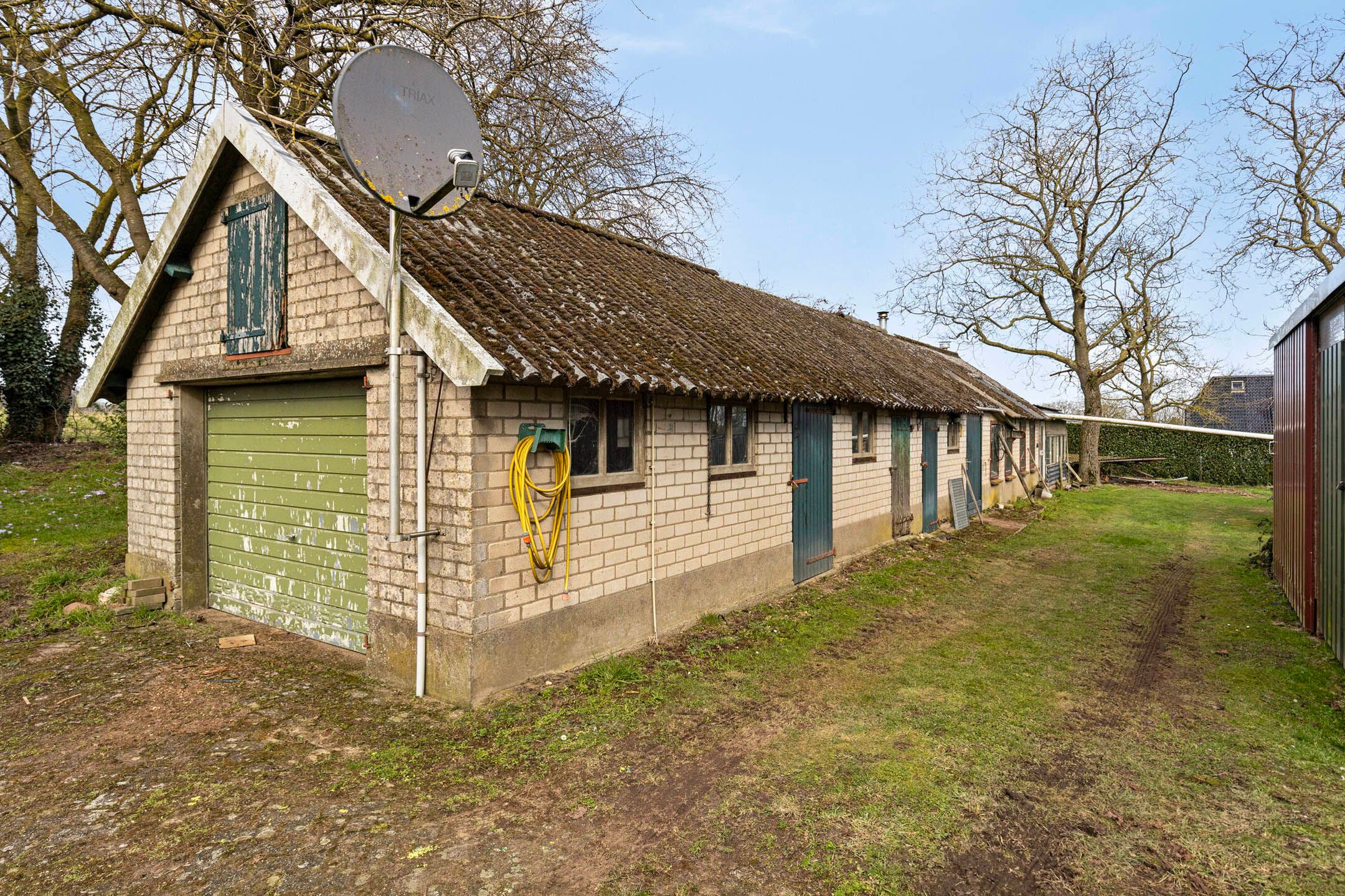 Foto 45 van 2e Colonjes 10